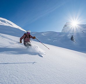 Skifahren Tiefschnee