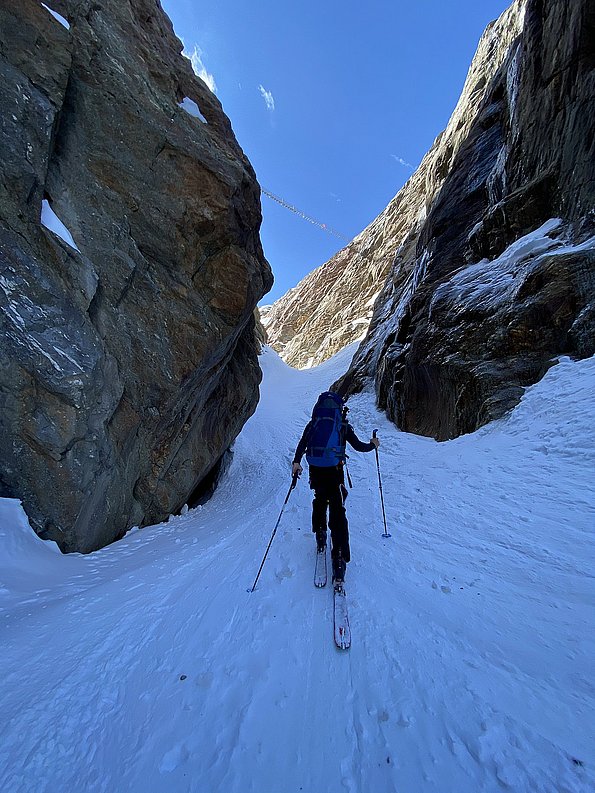 Schlucht unter der Piccardbrücke