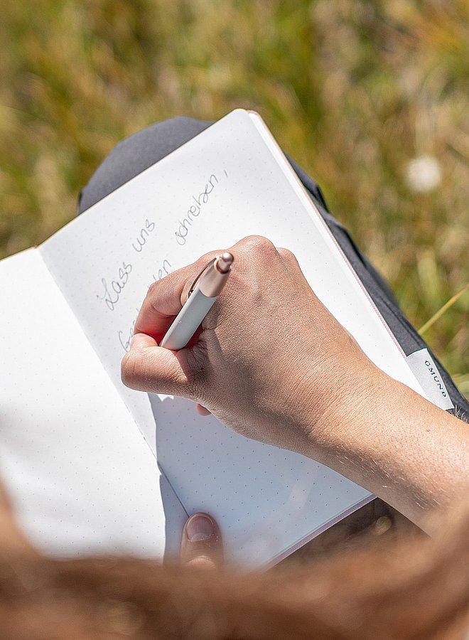 Handschrift im Notizbuch